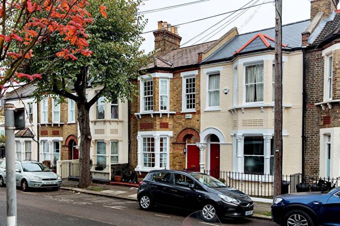 3 Bedroom Terraced House To Rent In Weiss Road, West Putney, London, SW15