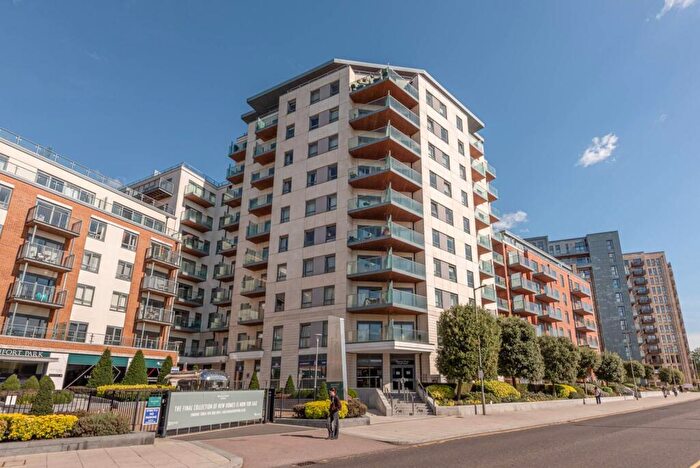 2 Bedroom Flat To Rent In Aerodrome Road, Colindale, London, NW9
