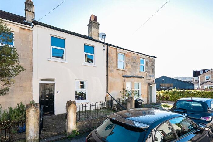 4 Bedroom Terraced House To Rent In Dorset Street, Bath, BA2