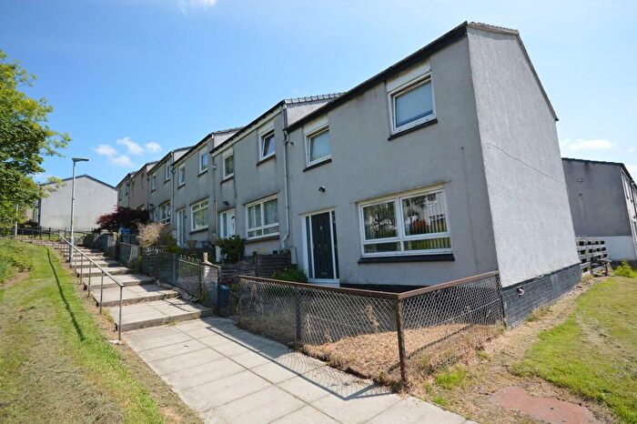 4 Bedroom End Terrace House To Rent In Redburn, Bonhill, Alexandria, G83