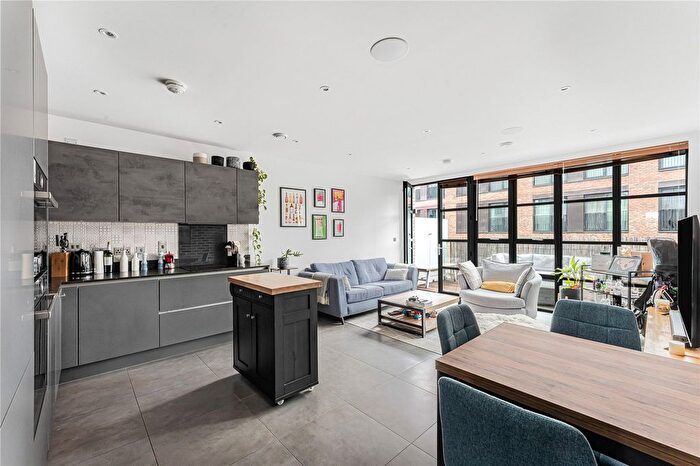 2 Bedroom Flat For Sale In White Post Lane, London, E9