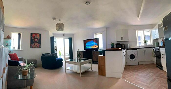 2 Bedroom Flat For Sale In Whitelake Place, West Golds Way, Newton Abbot, TQ12