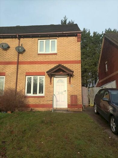 2 Bedroom Property To Rent In St. Davids Close, Brackla, Bridgend, Bridgend County., CF31