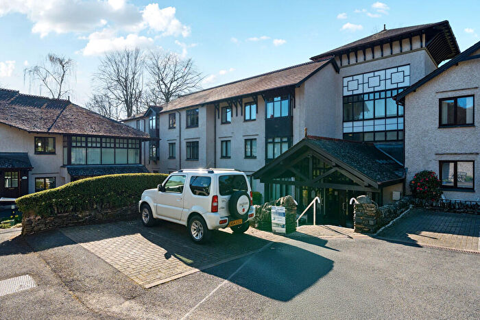 2 Bedroom Apartment For Sale In Elleray Gardens, Windermere, Cumbria, LA23