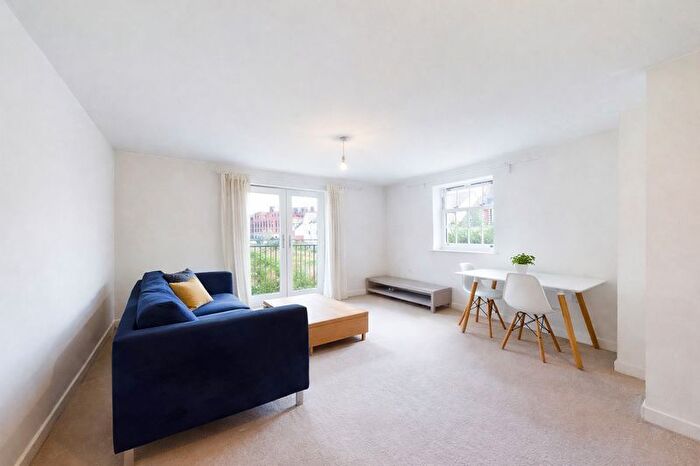 2 Bedroom Flat To Rent In Barton Mill Road, Canterbury, CT1