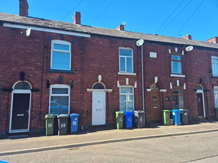2 Bedroom Terraced House To Rent In Leam Street, Ashton-Under-Lyne, OL6