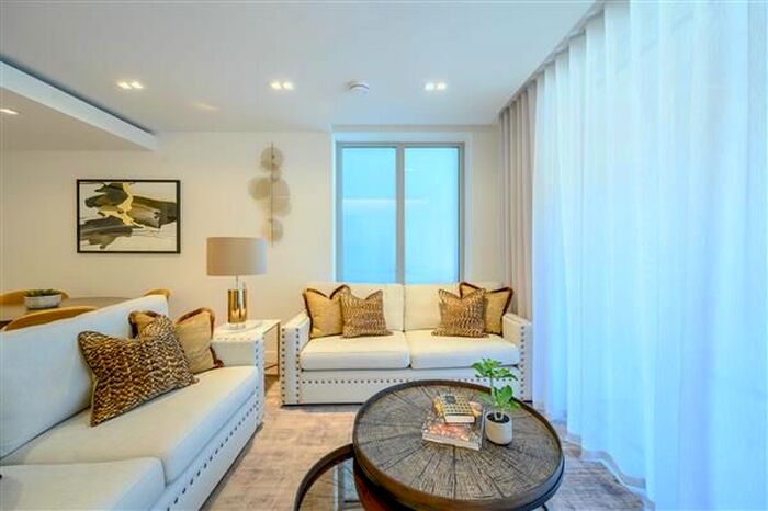 2 Bedroom Flat To Rent In Garrett Mansions, Edgware Road, London, W2