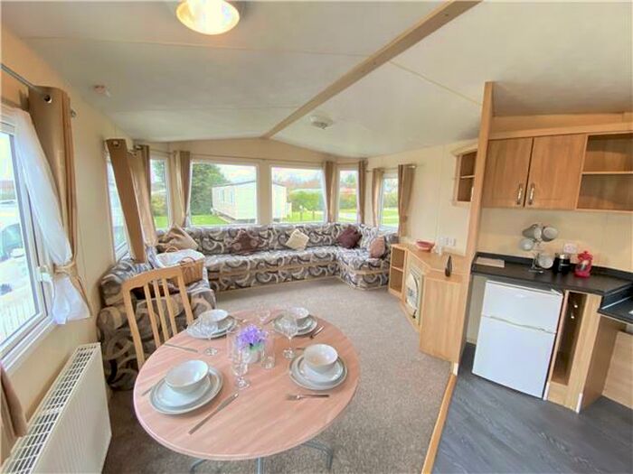 2 Bedroom Caravan For Sale In Breydon Water Holiday Park, NR31