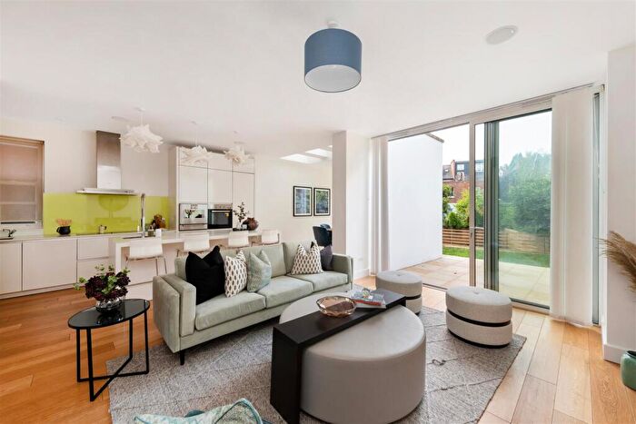 5 Bedroom House To Rent In Briardale Gardens, Hampstead, NW3