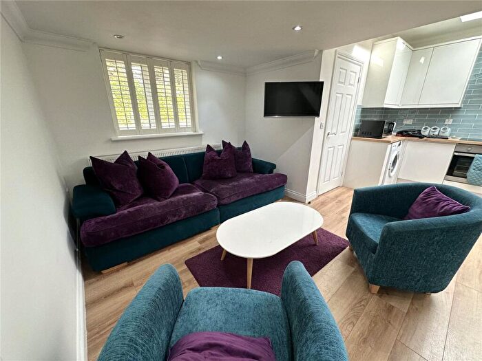 2 Bedroom Apartment To Rent In Glenmoor House, Horton Road, Ashley Heath, Hampshire, BH24