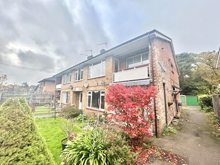 3 Bedroom Apartment To Rent In Pine Drive, Southampton, SO18