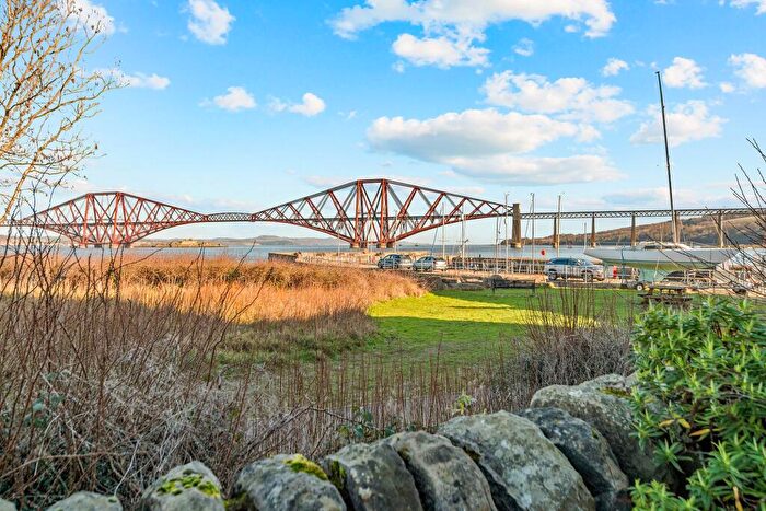3 Bedroom Flat For Sale In Rose Lane, Queensferry, EH30