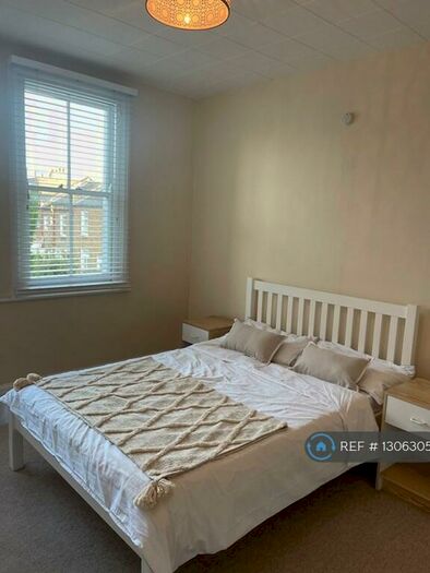 4 Bedroom Detached House To Rent In Grierson Road, London, SE23