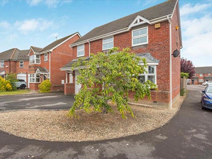 4 Bedroom Detached House For Sale In Woodlands Road, Charfield, GL12