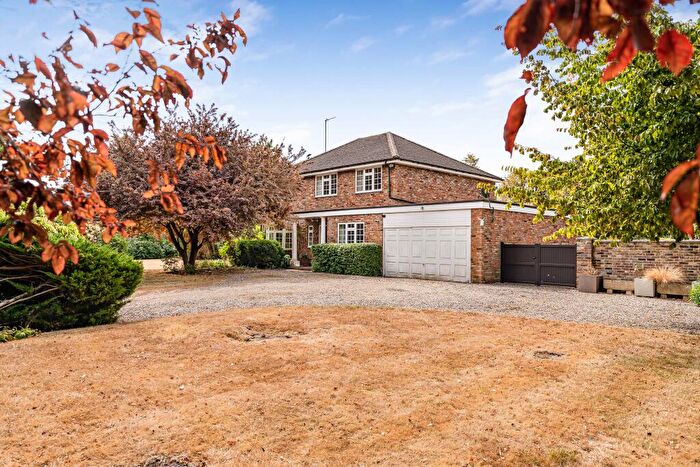 4 Bedroom Detached House For Sale In Mead House, Aston Rowant Road, Aston Rowant, Watlington, Oxfordshire, OX49