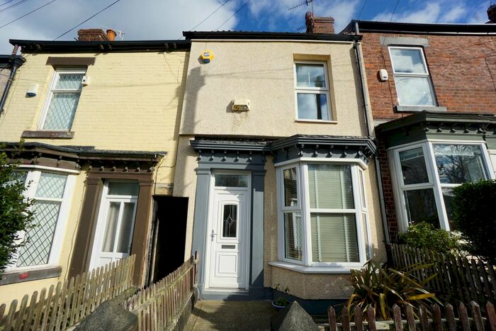 3 Bedroom Terraced House To Rent In Richards Road, Sheffield, South Yorkshire, S2