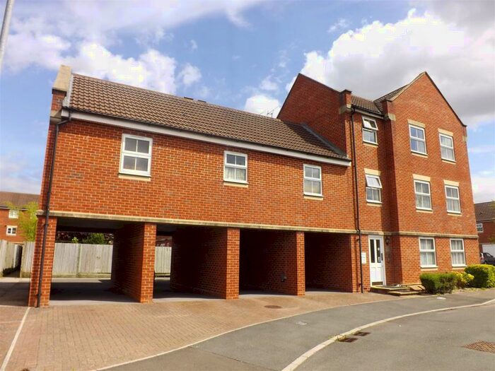2 Bedroom Apartment To Rent In Churchward, SN2