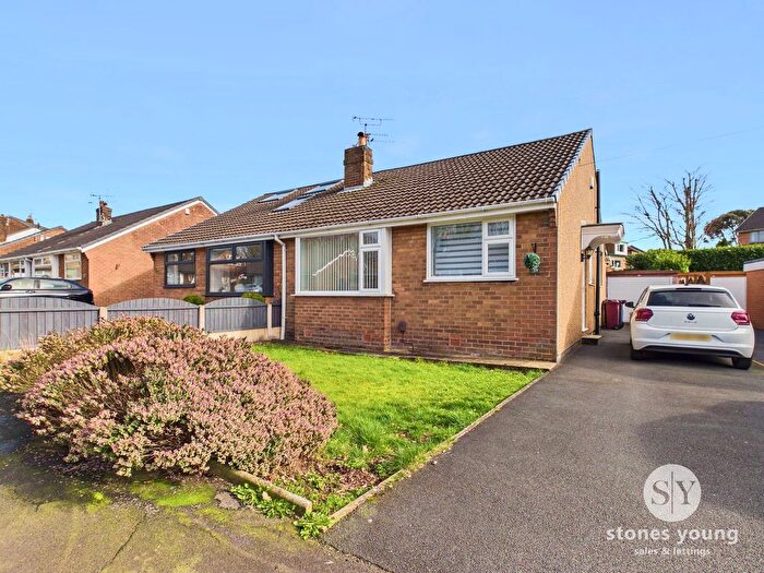2 Bedroom Bungalow For Sale In Woodlands Avenue, Blackburn, BB2