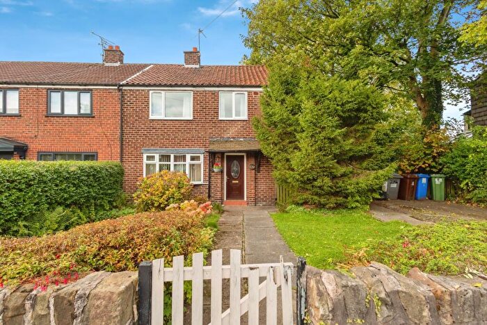 4 Bedroom Semi Detached House For Sale In Cheetham Hill Road, Dukinfield, Greater Manchester, SK16