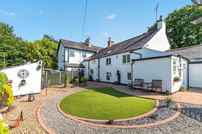 3 Bedroom Semi-Detached House For Sale In West Mains Uppingham Road, Tugby, Leicester, LE7