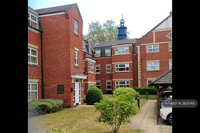 2 Bedroom Flat To Rent In The Clock Tower, Woking, GU21