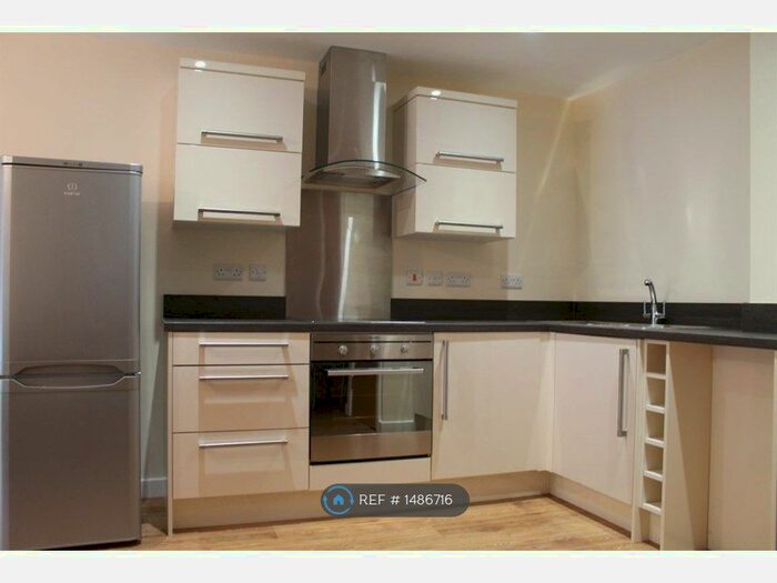 2 Bedroom Flat To Rent In Lower Lee Street, Leicester City Centre, LE1