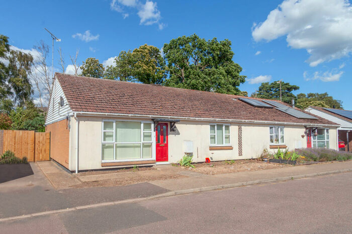 2 Bedroom Semi-Detached Bungalow For Sale In Easton Road, Sutton Heath, IP12