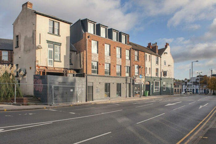 12 Bedroom Terraced House To Rent In Derby Road, Canning Circus, NG7