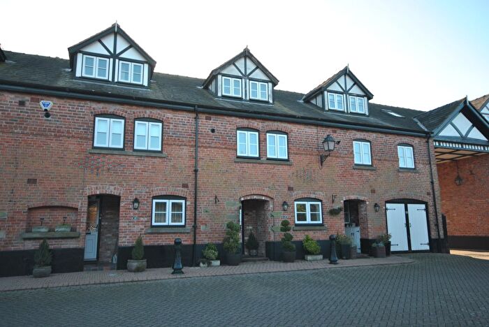4 Bedroom Barn Conversion To Rent In Old Hall Court, Malpas, Cheshire, SY14