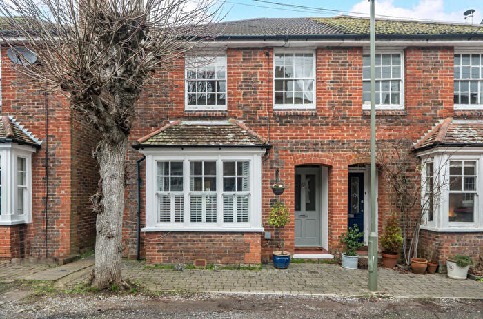 3 Bedroom Semi Detached House For Sale In Northfield, Witley, Godalming, Surrey, GU8