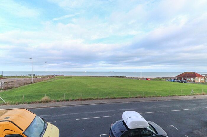 2 Bedroom Flat For Sale In Palm Bay Avenue, Margate, Kent, CT9