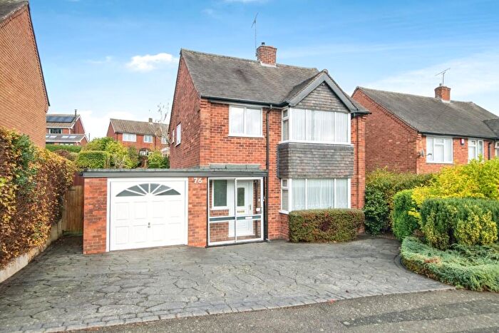 3 Bedroom Detached House For Sale In Tennyson Road, Redditch, Worcestershire, B97