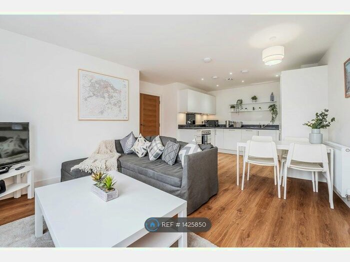 1 Bedroom Flat To Rent In Old Market Place, Bonnyrigg, EH19