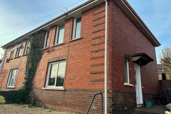 3 Bedroom Property To Rent In Chestnut Avenue, Exeter, EX2