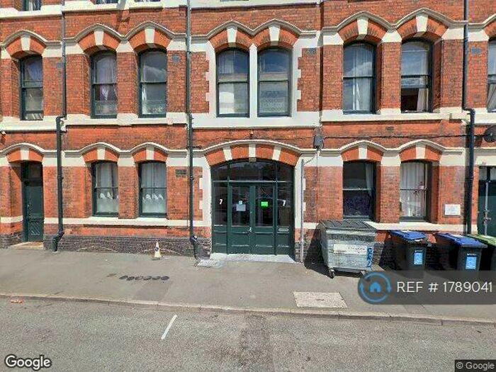 3 Bedroom Flat To Rent In Princess House, Birmingham, B18