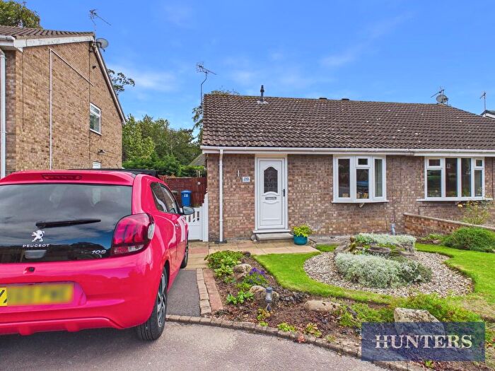 2 Bedroom Bungalow To Rent In Greenways Close, Bridlington, YO16