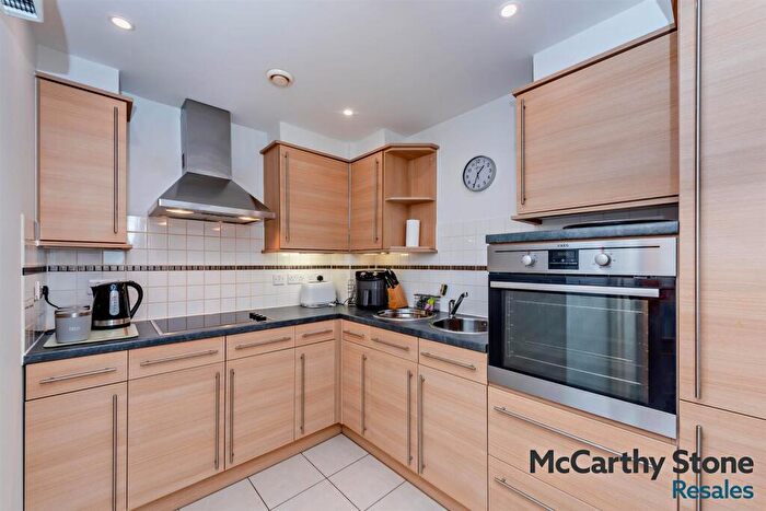 1 Bedroom Apartment For Sale In Claridge House, Church Street, Littlehampton, BN17