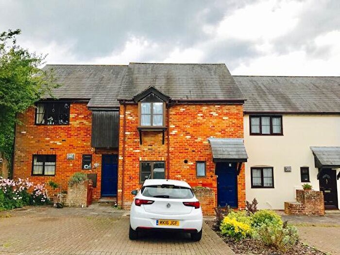 2 Bedroom House To Rent In Furzedown Mews, Hythe, SO45