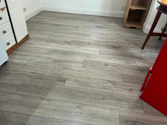 Studio To Rent In East Road (All Inc), Stratford, E15