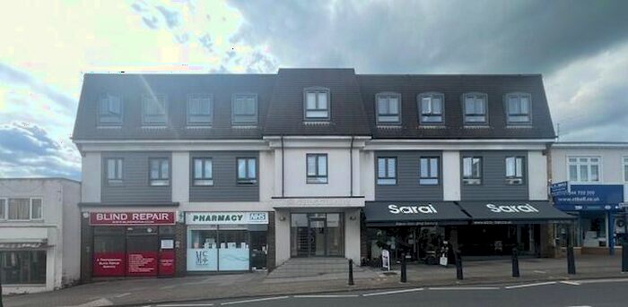 Apartment To Rent In Guildgate House, Crowthorne, RG45