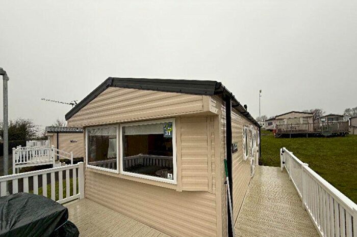 2 Bedroom Caravan For Sale In Viewfield Manor, Torranyard, Kilwinning, North Ayrshire, KA13