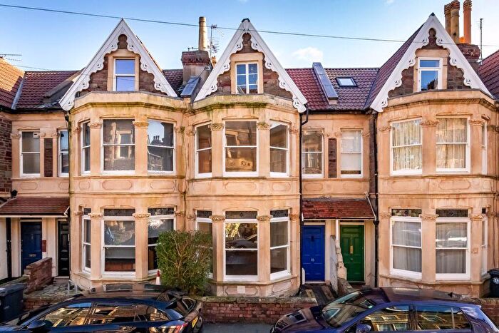 4 Bedroom Terraced House For Sale In Manor Park | Redland, BS6