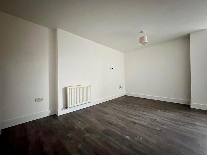 1 Bedroom Flat To Rent In Shield House, Elizabeth Way, Harlow, Harlow, CM19