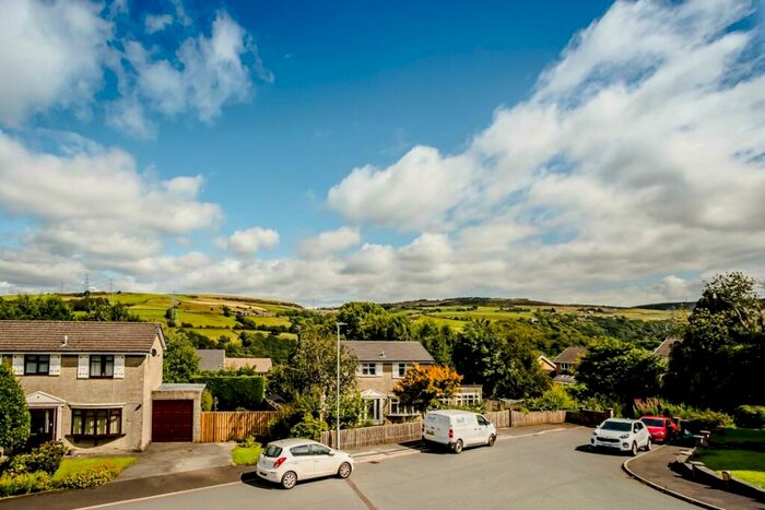 4 Bedroom Detached House For Sale In Regal Drive, Rishworth, HX6