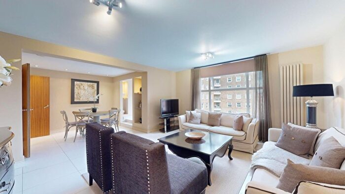 3 Bedroom Flat To Rent In St. Johns Wood Park, St Johns Wood, NW8