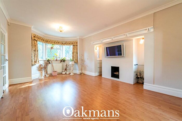Detached House To Rent In Harborne Road, Birmingham, West Midlands, B15