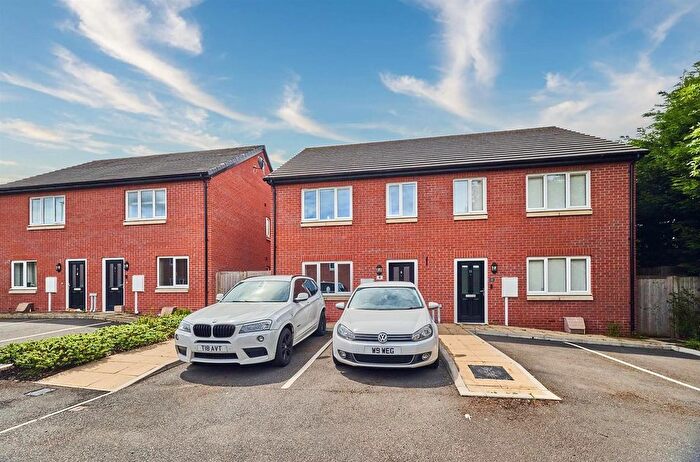 3 Bedroom Semi Detached House For Sale In Elizabeth Whitnell Grove, Earl Shilton, LE9