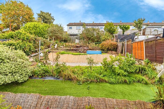 3 Bedroom Semi-Detached House For Sale In Foxhole Road, Paignton, TQ3