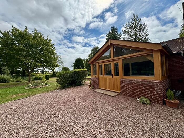 2 Bedroom Bungalow To Rent In Malswick, Newent, GL18