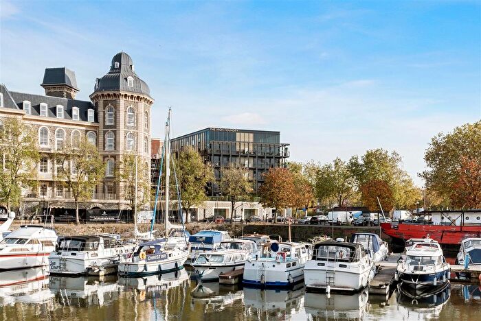 2 Bedroom Flat To Rent In Guinea Street, Bristol, BS1